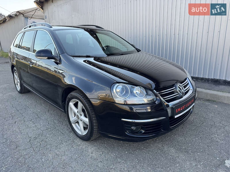 Універсал Volkswagen Golf 2008 в Києві