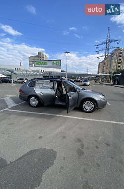 Универсал Volkswagen Golf 2010 в Киеве