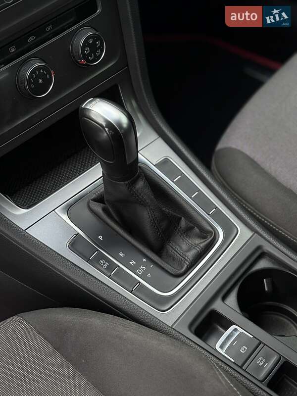 Хетчбек Volkswagen Golf 2014 в Білій Церкві