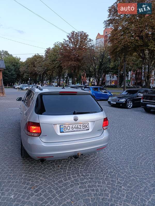 Универсал Volkswagen Golf 2013 в Тернополе