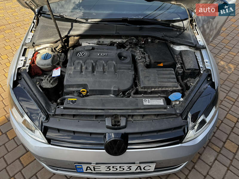 Универсал Volkswagen Golf 2015 в Кривом Роге фото 22 Универсал Volkswagen Golf 2015 в Кривом Роге
