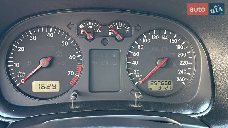 Хетчбек Volkswagen Golf 1997 в Українці