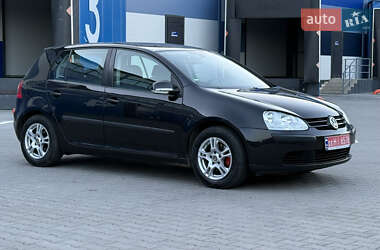 Хетчбек Volkswagen Golf 2007 в Рівному
