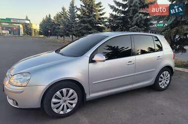 Хэтчбек Volkswagen Golf 2007 в Подольске