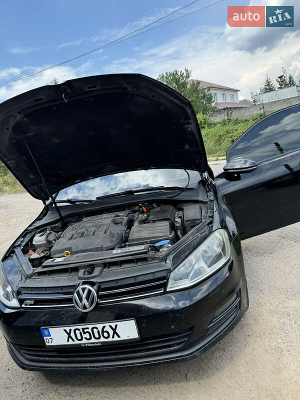 Універсал Volkswagen Golf 2013 в Мукачевому