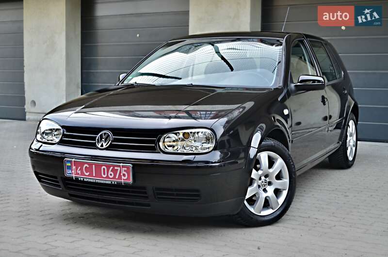 Volkswagen Golf 2003