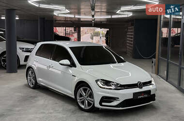 Хетчбек Volkswagen Golf 2018 в Одесі