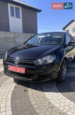 Хэтчбек Volkswagen Golf 2010 в Белой Церкви