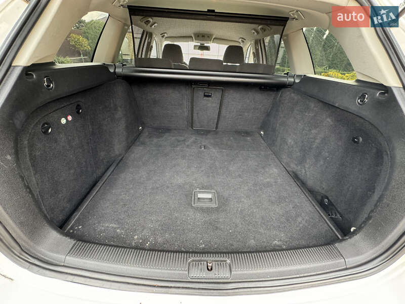 Универсал Volkswagen Golf 2010 в Киеве