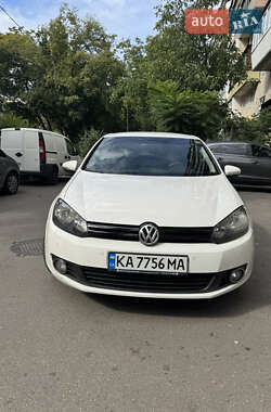 Хэтчбек Volkswagen Golf 2012 в Киеве