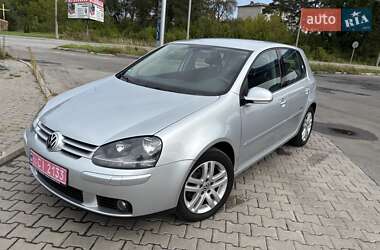 Хэтчбек Volkswagen Golf 2008 в Шепетовке