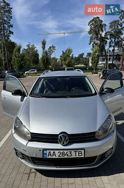 Универсал Volkswagen Golf 2011 в Киеве