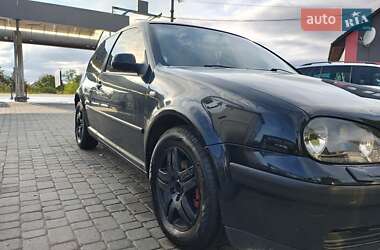 Хетчбек Volkswagen Golf 2001 в Івано-Франківську