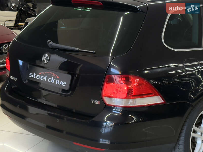 Универсал Volkswagen Golf 2007 в Николаеве