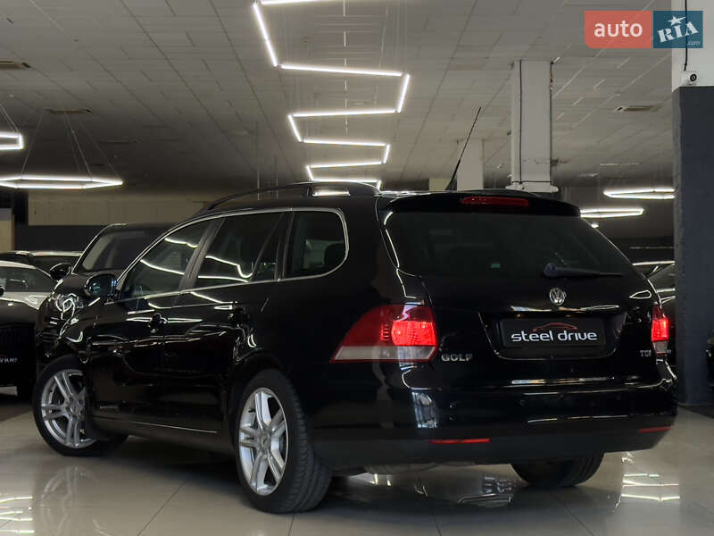 Универсал Volkswagen Golf 2007 в Николаеве