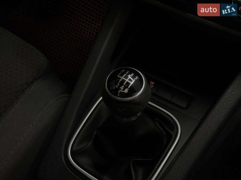 Универсал Volkswagen Golf 2007 в Николаеве