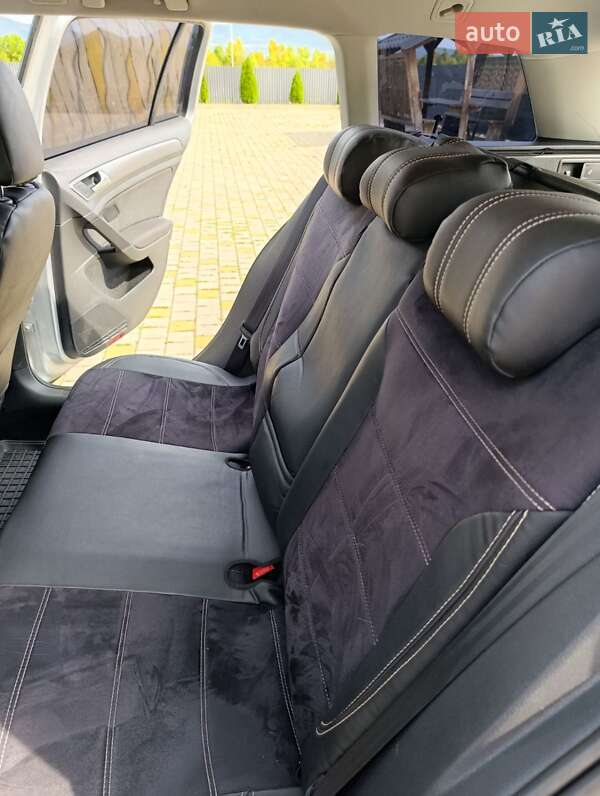 Универсал Volkswagen Golf 2014 в Иршаве