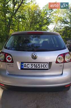 Хетчбек Volkswagen Golf 2008 в Зміїві