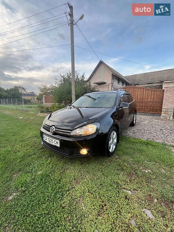 Универсал Volkswagen Golf 2013 в Христиновке