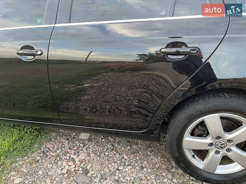 Универсал Volkswagen Golf 2013 в Христиновке