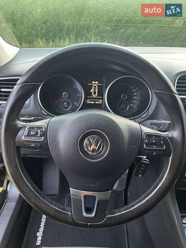 Универсал Volkswagen Golf 2013 в Христиновке