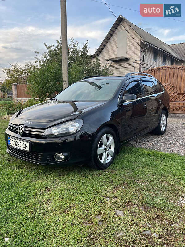 Универсал Volkswagen Golf 2013 в Христиновке