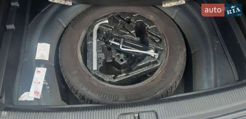 Универсал Volkswagen Golf 2008 в Луцке