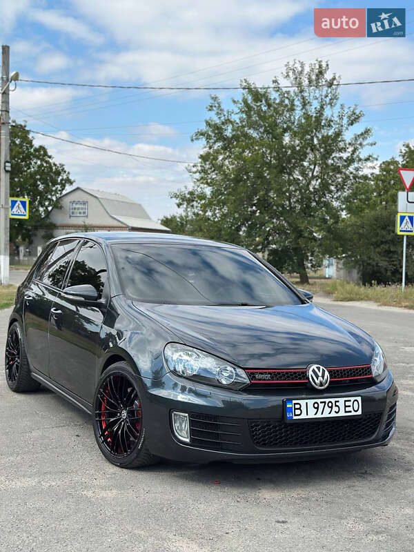 Хетчбек Volkswagen Golf 2013 в Полтаві