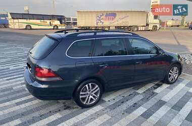 Универсал Volkswagen Golf 2010 в Львове