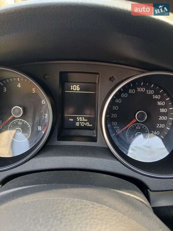 Хетчбек Volkswagen Golf 2009 в Полтаві