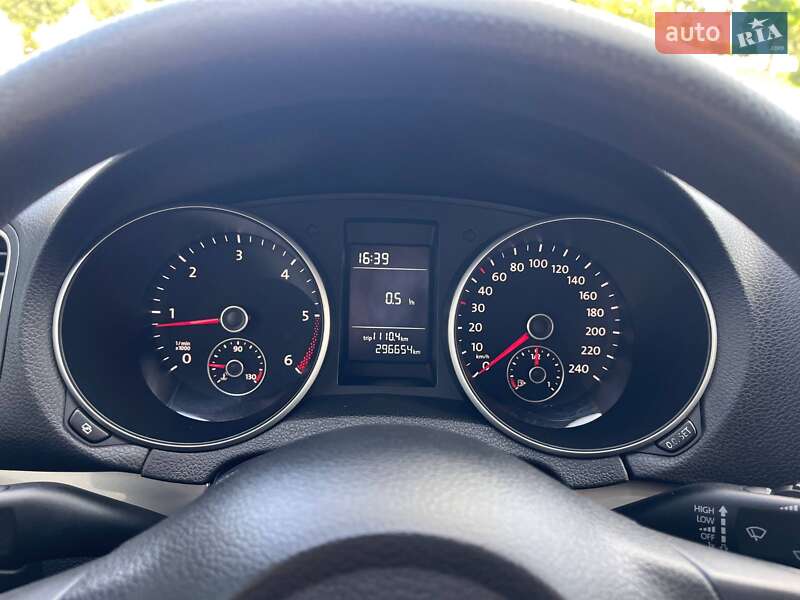 Универсал Volkswagen Golf 2011 в Бродах фото 18 Универсал Volkswagen Golf 2011 в Бродах