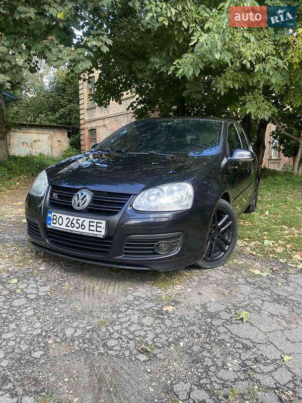 Хетчбек Volkswagen Golf 2007 в Кременці