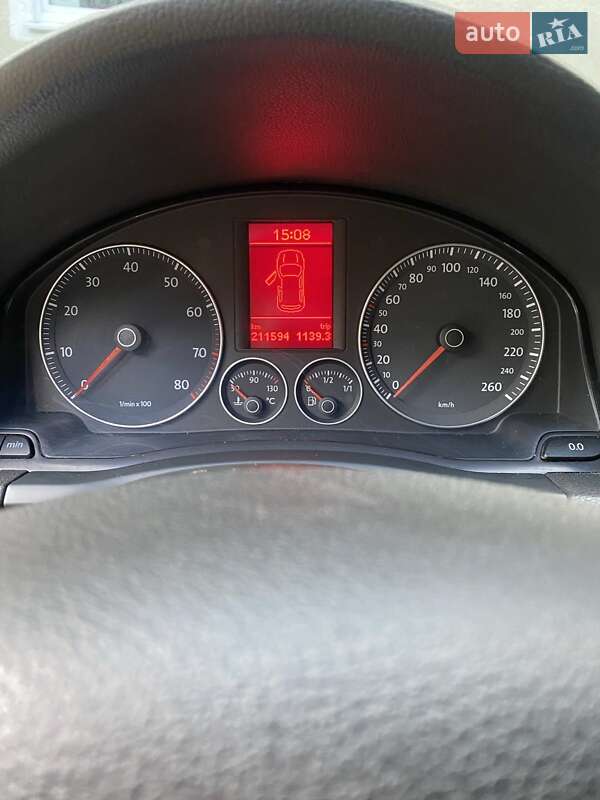 Хетчбек Volkswagen Golf 2007 в Кременці