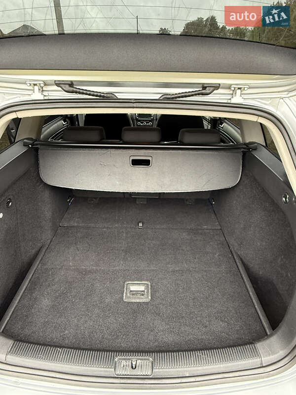 Універсал Volkswagen Golf 2012 в Зарічному