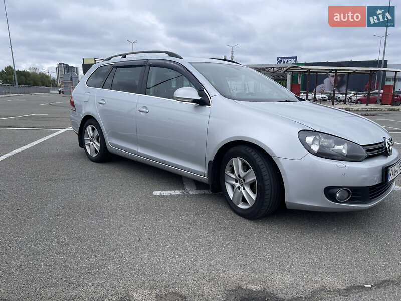 Универсал Volkswagen Golf 2011 в Киеве фото 2 Универсал Volkswagen Golf 2011 в Киеве