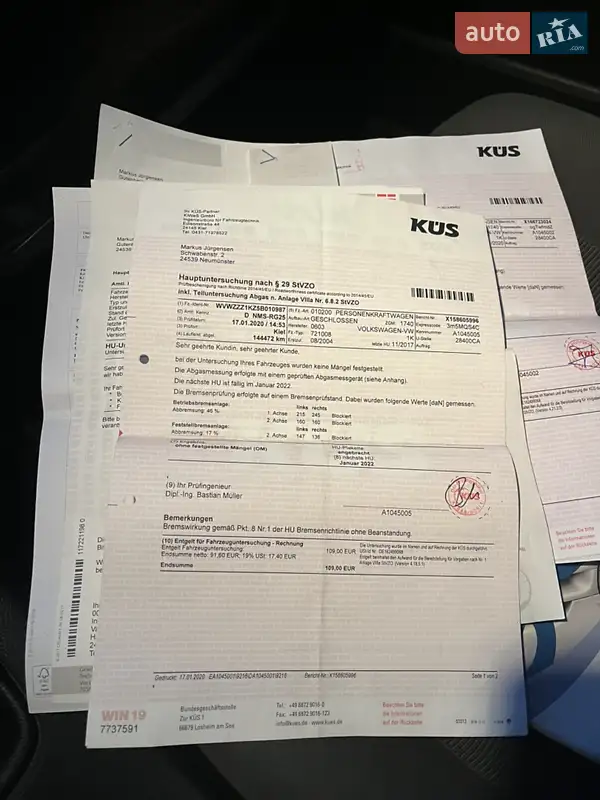 Хетчбек Volkswagen Golf 2004 в Охтирці документ