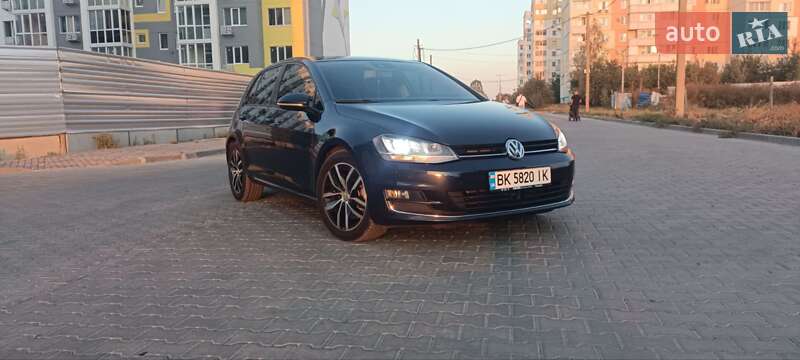 Volkswagen Golf 2012