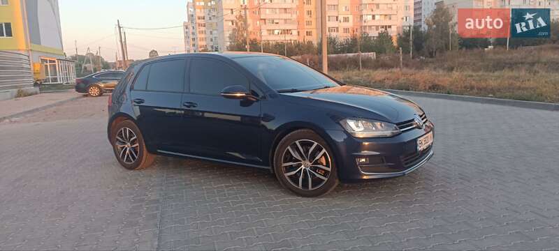 Хетчбек Volkswagen Golf 2012 в Полтаві