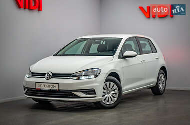 Хетчбек Volkswagen Golf 2020 в Києві