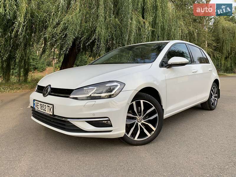 Volkswagen Golf 2020