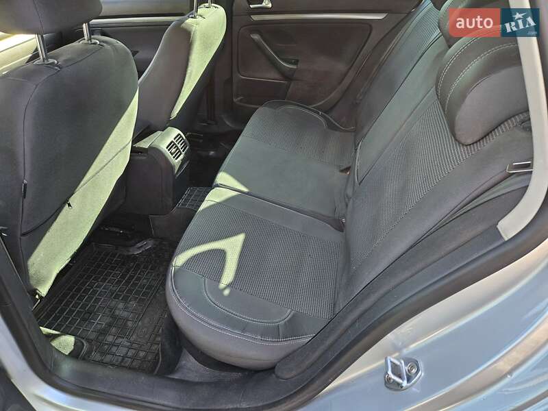 Универсал Volkswagen Golf 2012 в Запорожье фото 4 Универсал Volkswagen Golf 2012 в Запорожье