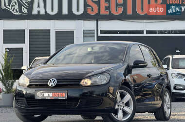 Хэтчбек Volkswagen Golf 2010 в Харькове