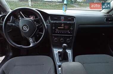 Універсал Volkswagen Golf 2018 в Гадячі