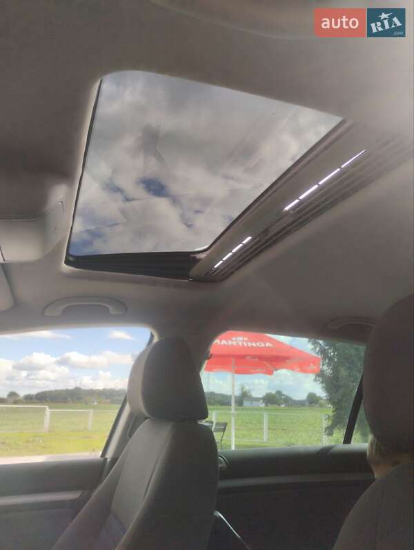 Хетчбек Volkswagen Golf 2007 в Гощі