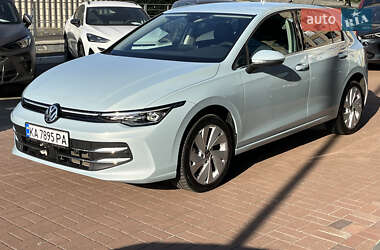 Хетчбек Volkswagen Golf 2025 в Києві