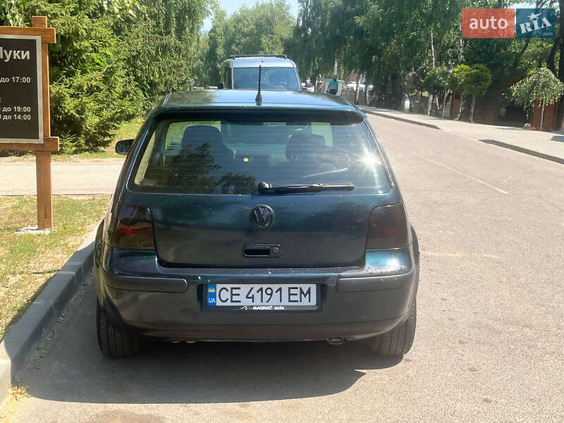 Хетчбек Volkswagen Golf 1999 в Чернівцях