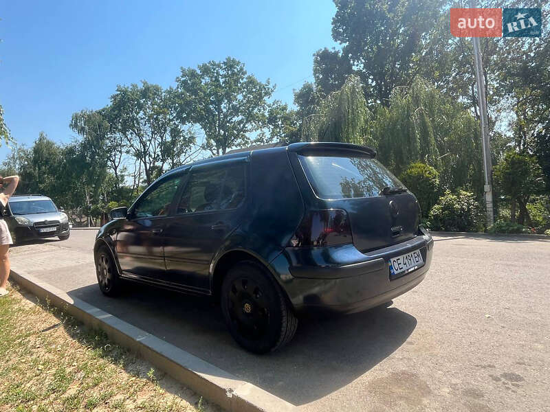 Хетчбек Volkswagen Golf 1999 в Чернівцях