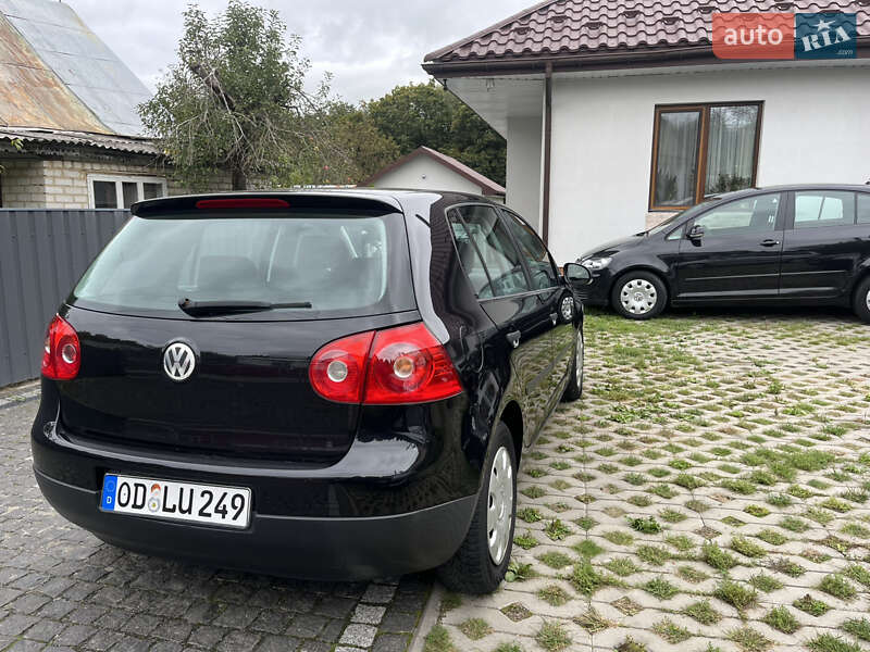 Хэтчбек Volkswagen Golf 2004 в Звягеле фото 9 Хэтчбек Volkswagen Golf 2004 в Звягеле