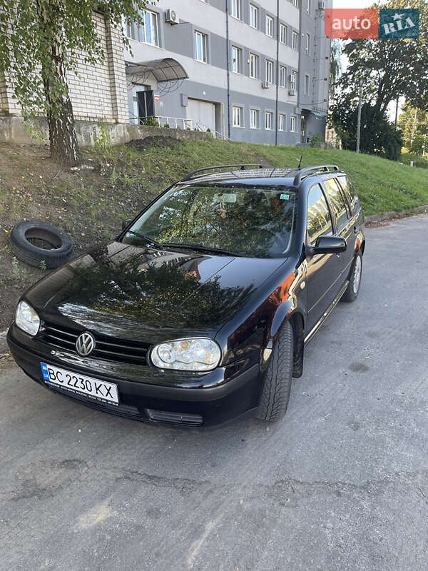Універсал Volkswagen Golf 1999 в Львові