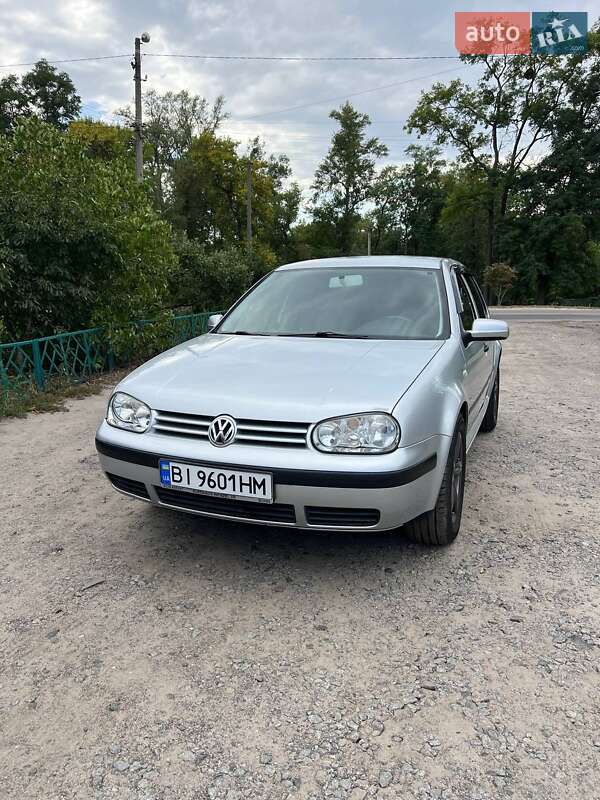 Volkswagen Golf 2001